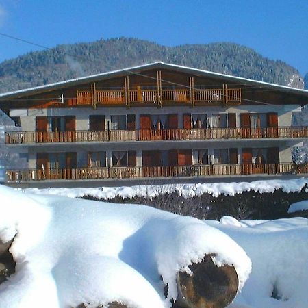 Giffre Et Clesson Aparthotel Samoens Exterior photo